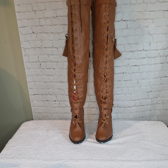 ShoeDazzle Elira Thigh High Corset Boots with Utility Pocket – Tan/Cognac Size 9
